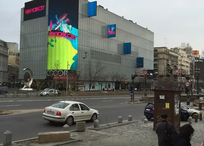 Dinamic Old Town Апартаменти *