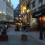 Lägenhet Dinamic Old Town Bukarest